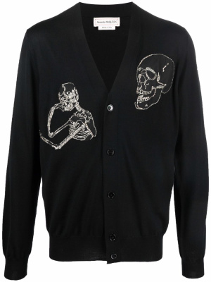 Skull-patch button-up cardigan, Alexander McQueen Skull-patch button-up cardigan
Skull-patch button-up cardigan, Alexander McQueen Skull-patch button-up cardigan