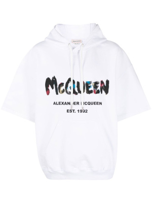 Logo-print short-sleeved hoodie, Alexander McQueen Logo-print short-sleeved hoodie
Logo-print short-sleeved hoodie, Alexander McQueen Logo-print short-sleeved hoodie