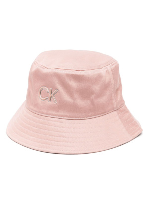 Logo-plaque lyocell-cotton bucket hat, Calvin Klein Logo-plaque lyocell-cotton bucket hat
Logo-plaque lyocell-cotton bucket hat, Calvin Klein Logo-plaque lyocell-cotton bucket hat
