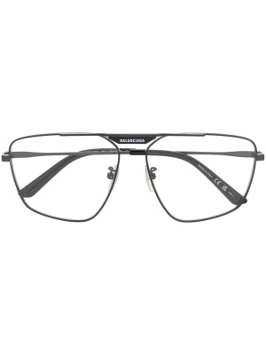 Polished-effect pilot-frame glasses, Balenciaga Eyewear Polished-effect pilot-frame glasses
Polished-effect pilot-frame glasses, Balenciaga Eyewear Polished-effect pilot-frame glasses