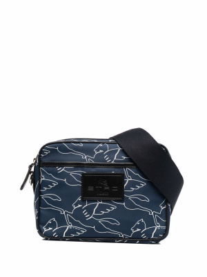 Signature pegasus-print shoulder bag, ETRO Signature pegasus-print shoulder bag
Signature pegasus-print shoulder bag, ETRO Signature pegasus-print shoulder bag