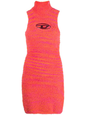 M-Leros logo-plaque towelling dress, Diesel M-Leros logo-plaque towelling dress
M-Leros logo-plaque towelling dress, Diesel M-Leros logo-plaque towelling dress
