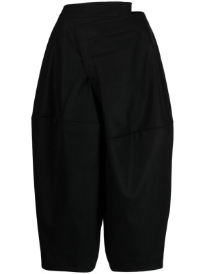 Asymmetric wide-leg cropped trousers, Comme Des Garçons Asymmetric wide-leg cropped trousers
Asymmetric wide-leg cropped trousers, Comme Des Garçons Asymmetric wide-leg cropped trousers