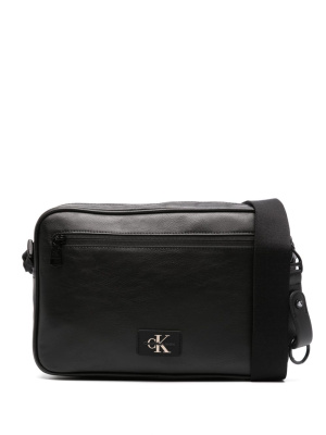 Logo-patch leather messenger bag, Calvin Klein Jeans Logo-patch leather messenger bag
Logo-patch leather messenger bag, Calvin Klein Jeans Logo-patch leather messenger bag