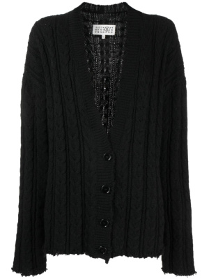 V-neck virgin wool-blend cardigan, MM6 Maison Margiela V-neck virgin wool-blend cardigan
V-neck virgin wool-blend cardigan, MM6 Maison Margiela V-neck virgin wool-blend cardigan