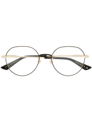 Logo-engraved round-frame glasses, Gucci Eyewear Logo-engraved round-frame glasses
Logo-engraved round-frame glasses, Gucci Eyewear Logo-engraved round-frame glasses