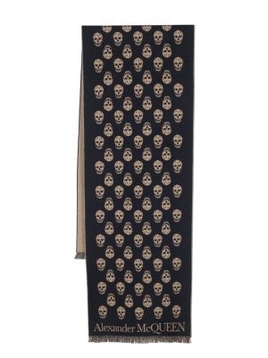 Skull-jacquard fringed wool scarf, Alexander McQueen Skull-jacquard fringed wool scarf
Skull-jacquard fringed wool scarf, Alexander McQueen Skull-jacquard fringed wool scarf