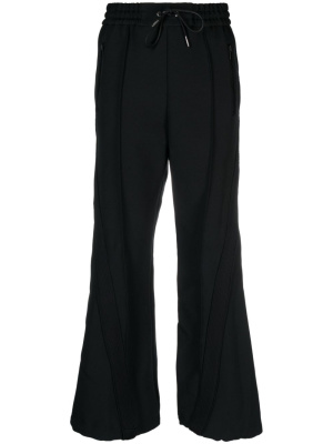 Stripe-detail straight-leg trousers, Sacai Stripe-detail straight-leg trousers
Stripe-detail straight-leg trousers, Sacai Stripe-detail straight-leg trousers