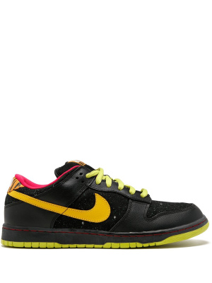SB Dunk Low Premium "Space Tiger" sneakers, Nike SB Dunk Low Premium "Space Tiger" sneakers
SB Dunk Low Premium "Space Tiger" sneakers, Nike SB Dunk Low Premium "Space Tiger" sneakers