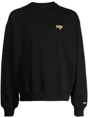 Appliqué-logo crew-neck sweatshirt, Tommy Jeans Appliqué-logo crew-neck sweatshirt
Appliqué-logo crew-neck sweatshirt, Tommy Jeans Appliqué-logo crew-neck sweatshirt