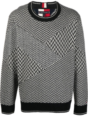 Herringbone-pattern knit jumper, Tommy Hilfiger Herringbone-pattern knit jumper
Herringbone-pattern knit jumper, Tommy Hilfiger Herringbone-pattern knit jumper