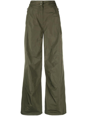 Logo-patch lightweight flared trousers, Moncler Logo-patch lightweight flared trousers
Logo-patch lightweight flared trousers, Moncler Logo-patch lightweight flared trousers