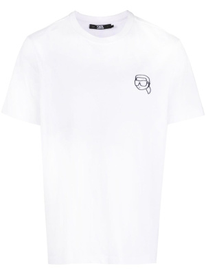 Ikonik 2.0 logo-embossed T-shirt, Karl Lagerfeld Ikonik 2.0 logo-embossed T-shirt
Ikonik 2.0 logo-embossed T-shirt, Karl Lagerfeld Ikonik 2.0 logo-embossed T-shirt