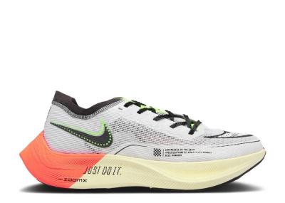

Mishmatch, Nike ZoomX Vaporfly Next % 2 Mishmatch