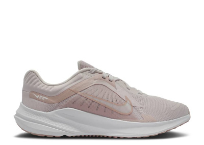 

Barely Rose, Nike Quest 5 Barely Rose