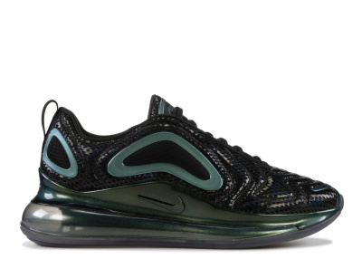 

Throwback Future, Nike Air Max 720 Throwback Future