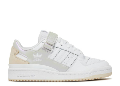 

White, Adidas Forum Low White