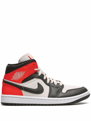 

1 Mid SE "Newsprint" sneakers, Jordan 1 Mid SE "Newsprint" sneakers