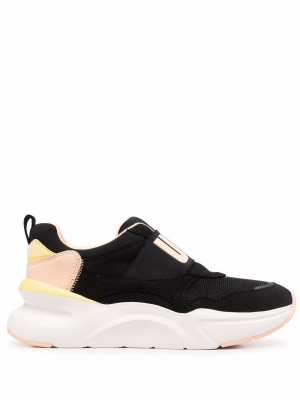 

Logo-print slip-on sneakers, UGG Logo-print slip-on sneakers