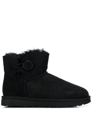 

Button fastened ankle boots, UGG Button fastened ankle boots