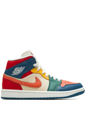 

1 Mid SE sneakers, Jordan 1 Mid SE sneakers