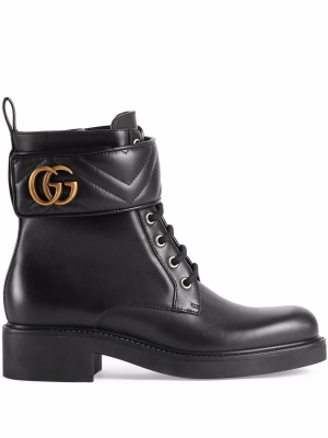

Logo-plaque ankle boots, Gucci Logo-plaque ankle boots