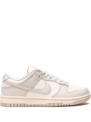

Dunk Low sneakers, Nike Dunk Low sneakers