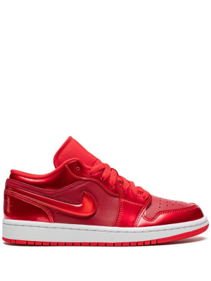 

Jordan 1 Low SE "Pomegranate" sneakers, Nike Jordan 1 Low SE "Pomegranate" sneakers