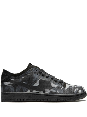 

X Comme Des Garçons Dunk Low "Monogram Print" sneakers, Nike X Comme Des Garçons Dunk Low "Monogram Print" sneakers