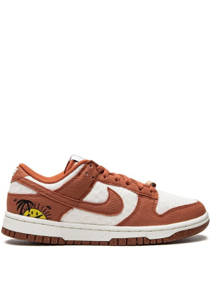 

Dunk Low Retro "Sun Club", Nike Dunk Low Retro "Sun Club"