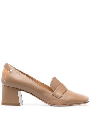 

Square-toe leather pumps, Maison Margiela Square-toe leather pumps