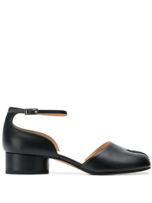 

Tabi toe block heel sandals, Maison Margiela Tabi toe block heel sandals