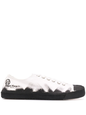 

Tabi-toe sprayed-effect sneakers, Maison Margiela Tabi-toe sprayed-effect sneakers