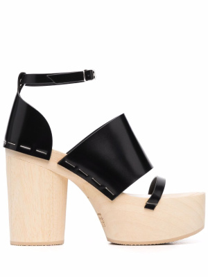 

Platform buckle-fastening sandals, Maison Margiela Platform buckle-fastening sandals