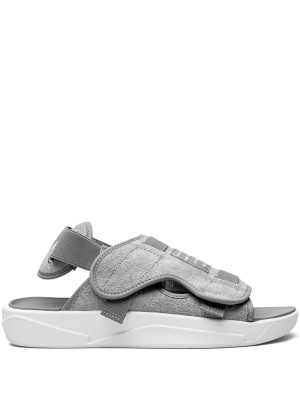 

LS "Cool Grey" slides, Jordan LS "Cool Grey" slides