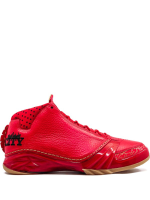 

23 “Chicago” sneakers, Jordan 23 “Chicago” sneakers