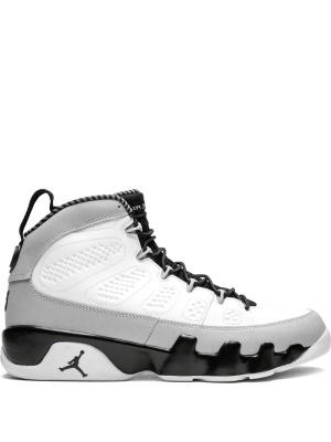 

9 Retro sneakers, Jordan 9 Retro sneakers