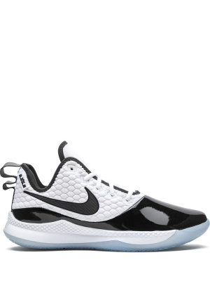 

Witness 3 sneakers, Nike Witness 3 sneakers