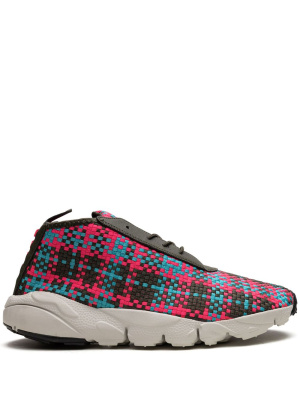 

Air Footscape Desert Chukka "Cargo Khaki/Hyper Jade/Hyper Pink/Umber" sneakers, Nike Air Footscape Desert Chukka "Cargo Khaki/Hyper Jade/Hyper Pink/Umber" sneakers
