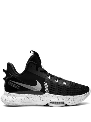 

LeBron Witness V high-top sneakers, Nike LeBron Witness V high-top sneakers