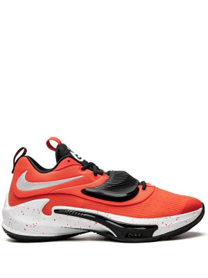 

Zoom Freak 3 TB sneakers, Nike Zoom Freak 3 TB sneakers