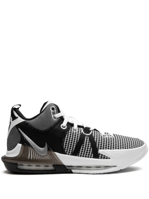 

LeBron Witness VII sneakers, Nike LeBron Witness VII sneakers