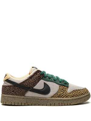 

Dunk Low "Safari Golden Moss" sneakers, Nike Dunk Low "Safari Golden Moss" sneakers