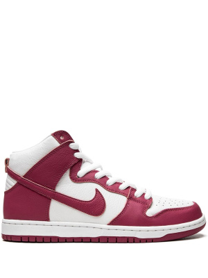

SB Dunk High "Sweet Beet" sneakers, Nike SB Dunk High "Sweet Beet" sneakers