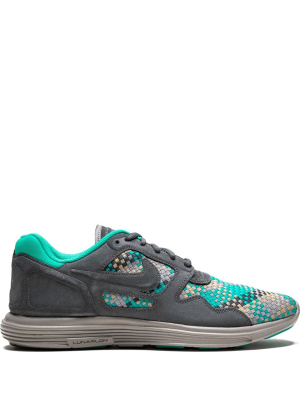 

Lunar Flow Woven sneakers, Nike Lunar Flow Woven sneakers