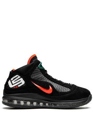 

LeBron 7 high-top sneakers, Nike LeBron 7 high-top sneakers