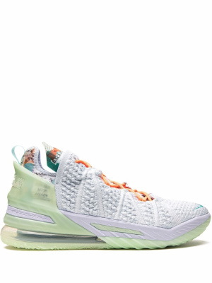 

X Diana Taurasi LeBron 18 sneakers, Nike X Diana Taurasi LeBron 18 sneakers