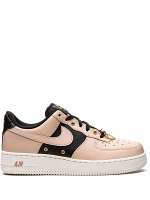 

Air Force 1 Low PRM "Particle Beige/Gold Dubrae" sneakers, Nike Air Force 1 Low PRM "Particle Beige/Gold Dubrae" sneakers