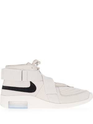 

Cross strap sneakers, Nike Cross strap sneakers