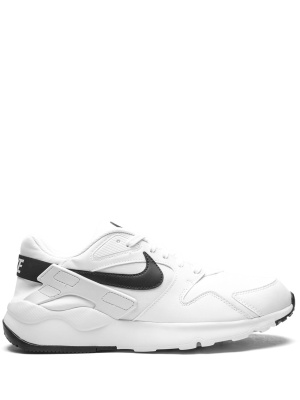 

LD Victory sneakers, Nike LD Victory sneakers